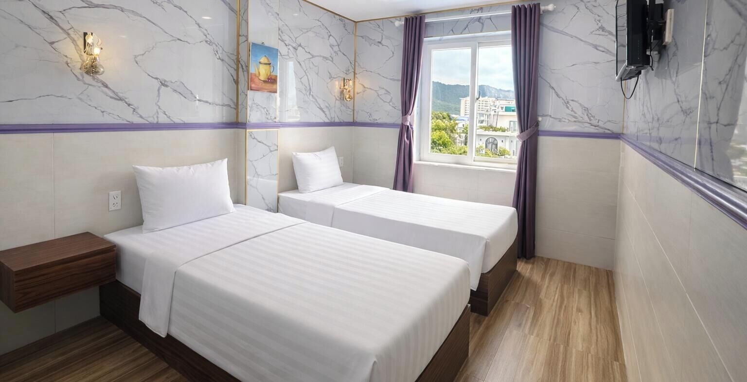 Luxury Double Room Single Use, City View | Pillowtop beds, minibar, soundproofing, free WiFi