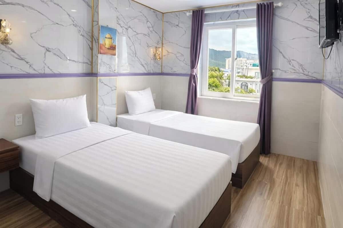 Luxury Double Room Single Use, City View | Pillowtop beds, minibar, soundproofing, free WiFi