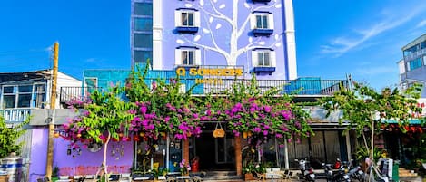 Façade de lâhĂ©bergement