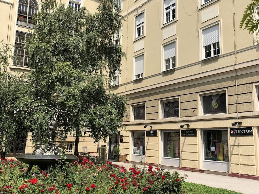 Majoituspaikan julkisivu