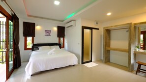 Cortinas blackout, camas plegables/adicionales y wifi gratis 