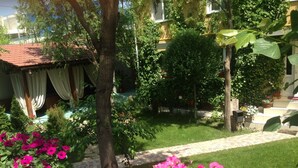 Garden - shelter (Chisinau)