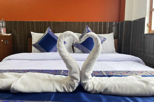 Basic Double or Twin Room | Soundproofing, free WiFi, bed sheets