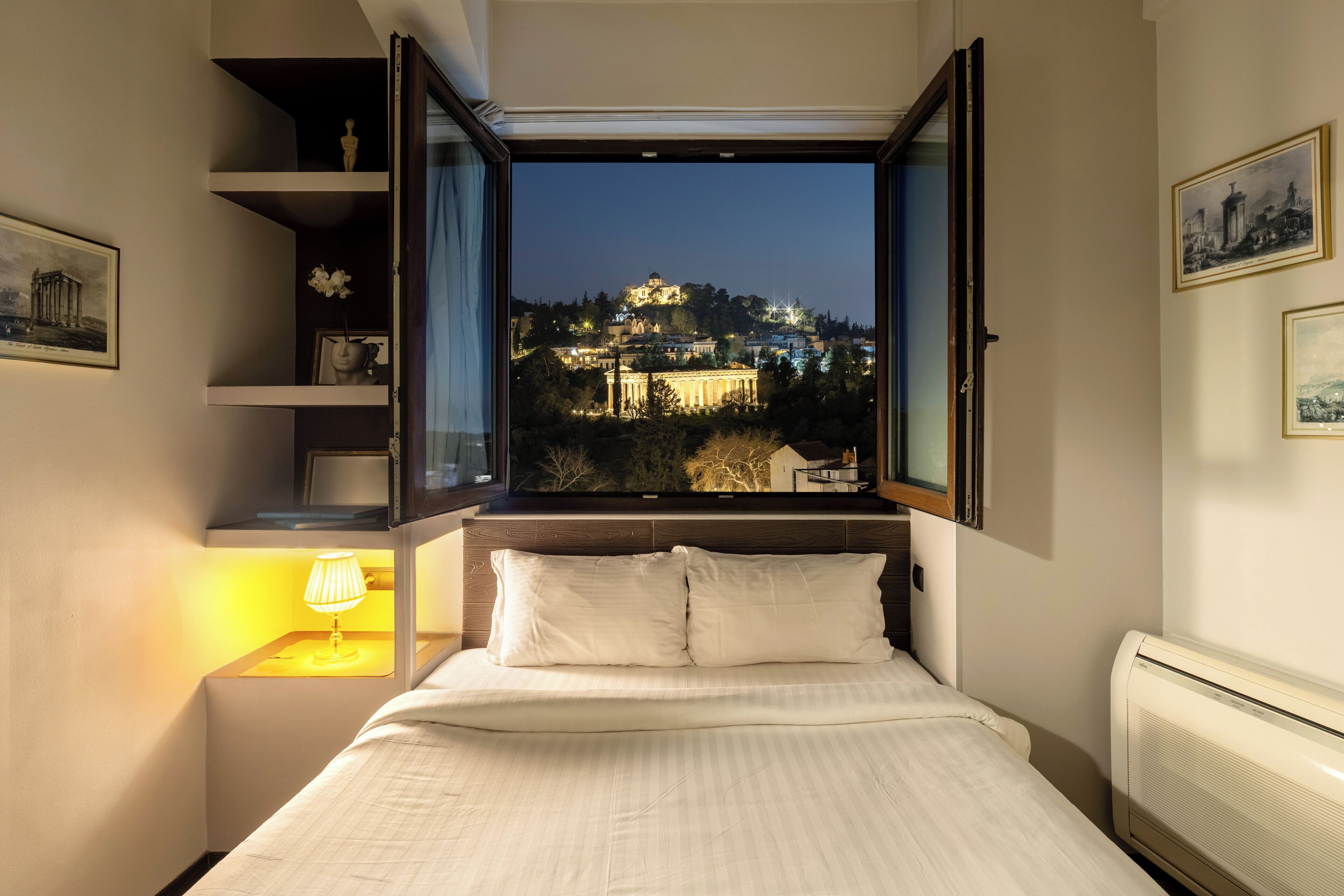 1 chambre, coffres-forts dans les chambres, bureau