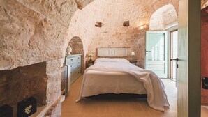 Unclassified image, 4 of 52, button - Trullo Mario: Trulli with Pool in Alberobello, Pet Friendly (Alberobello)