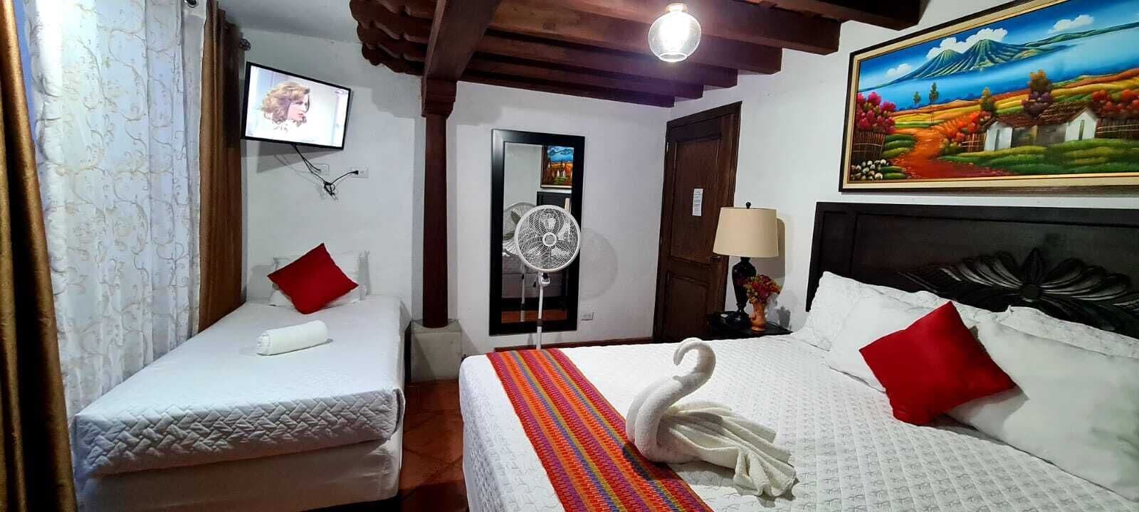 Quarto (#3) | Quartos à prova de som, Wi-Fi de cortesia, roupa de cama