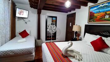 Quarto (#3) | Quartos à prova de som, Wi-Fi de cortesia, roupa de cama