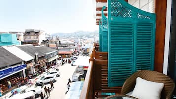 Executive King | City view