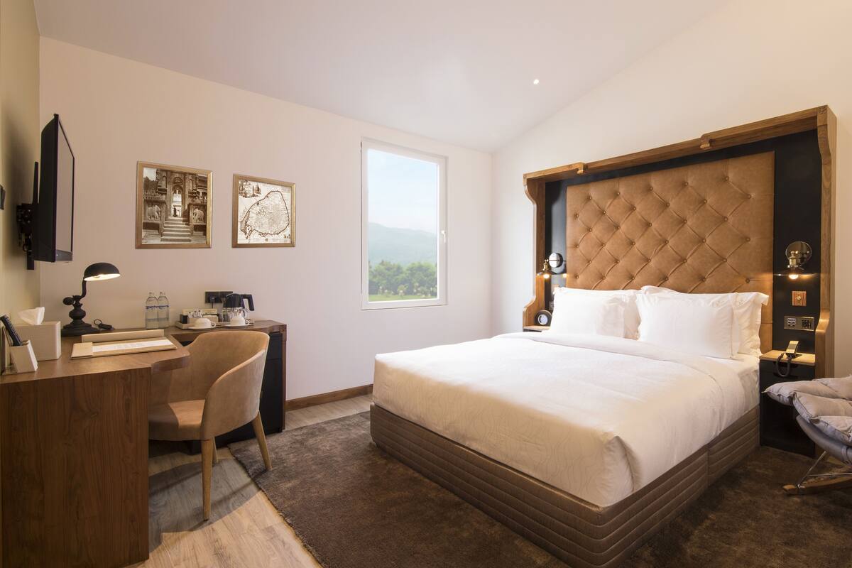 Deluxe-Zimmer | Bettwäsche aus ägyptischer Baumwolle, hochwertige Bettwaren
