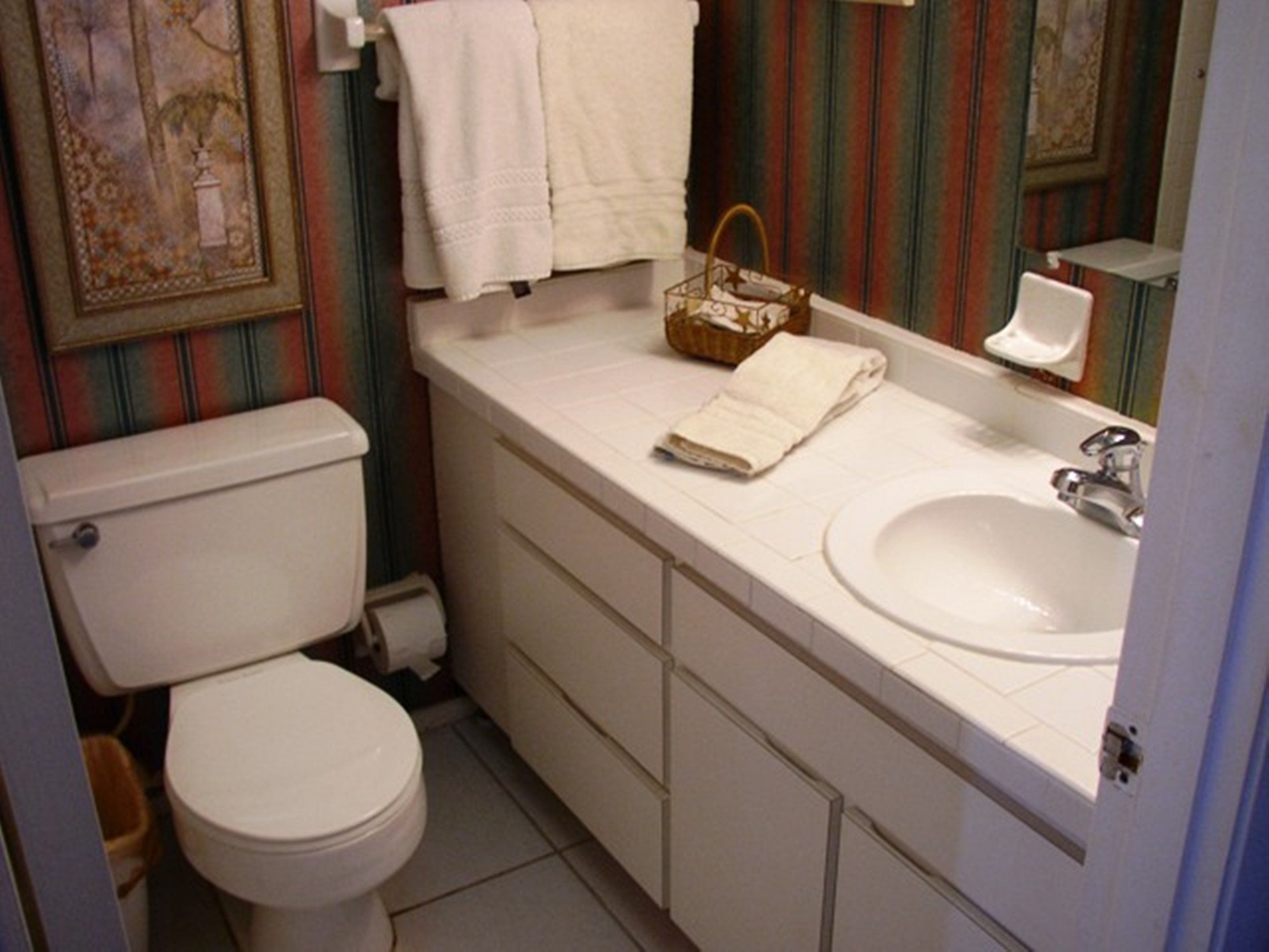 beachfront, family condo, 2 bedrooms, non smoking, pool view full kitchen, villa #46 | bathroom sink