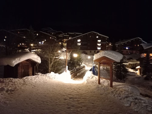 Valmorel Duplex, 3 chambres, 6-8 pers - Skis aux pieds, au cœur de la station