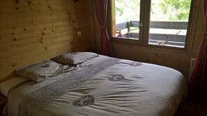3 Schlafzimmer, Bügeleisen/Bügelbrett, Reisekinderbett, kostenloses WLAN