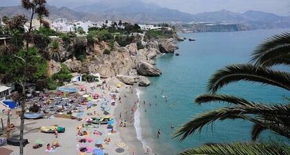 Tyylikäs huvila, uima-allas, merinäköala, wifi, ilmastointi, rauhallinen paikka, yksityinen, Costa del Sol