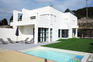 Piscina externa