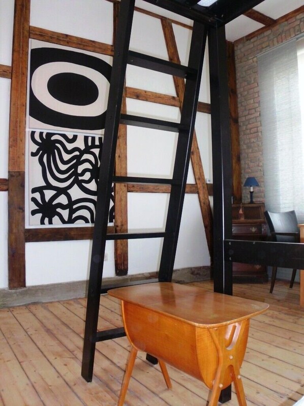 Interior - Characterful, romantic apartment close to the river Ruhr, old town and mountains (Essen)