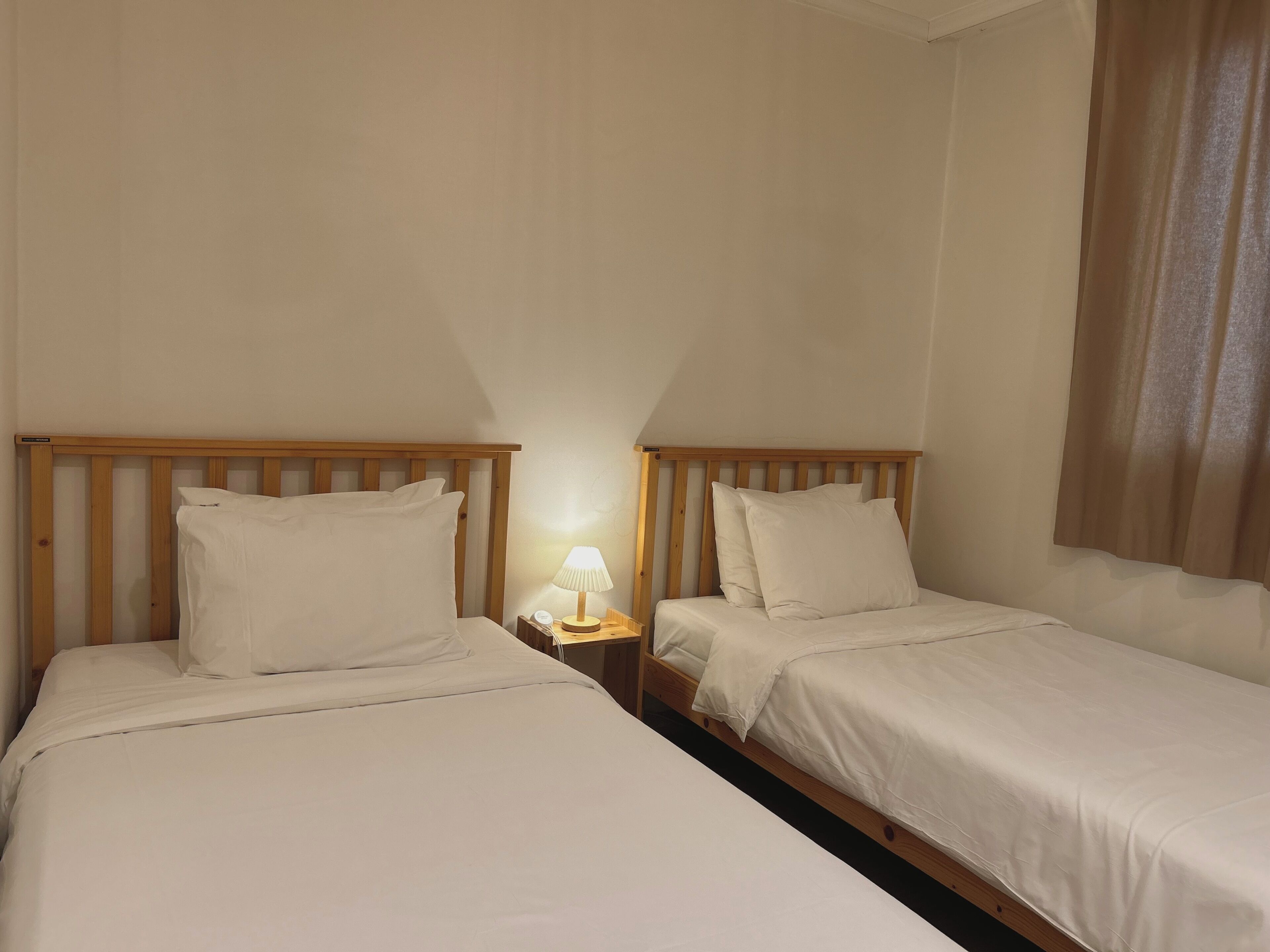 Twin Room | Premium bedding, free WiFi, bed sheets