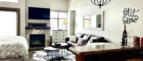 Smart TV, fireplace, music library