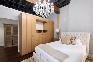 1 chambre, fer et planche à repasser, accès à Internet, literie fournie