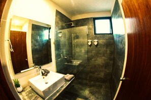 Family Townhome, Multiple Beds, Non Smoking | Bathroom - Casa Harmony (Tulum)