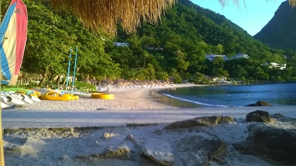 Beach - Cocoa Pod Studio (Soufrière)
