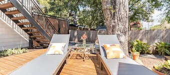 Lady Bird Lake Trail Guest House - Holly - Weekly Discount