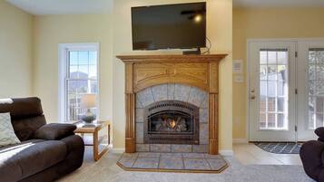 Smart TV, fireplace, video games, Netflix