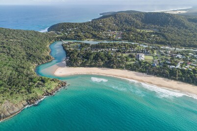 Sandy Feet at Hat Head - 2/91 Straight Street: 3  BR, 1.5  BA Townhouse in Hat Head, Sleeps 6