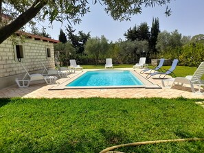 Piscine extérieure