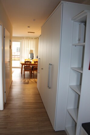 1 bedroom, iron/ironing board, free WiFi, wheelchair access