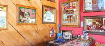 7 Houses from the Ocean - Pleasure Point Surf!