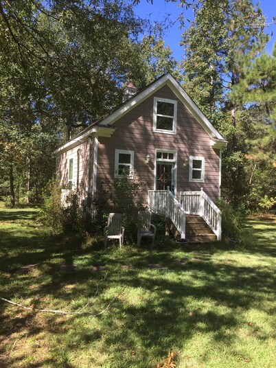 Beautiful New Cottage 50 Minutes North Of New Orleans In Country Setting