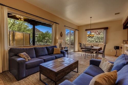 Beautiful Tucson Casa