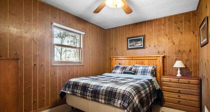 Acogedora casa de campo en Grand Portage Lake, a la derecha en ATV y Snowmobile Trail.