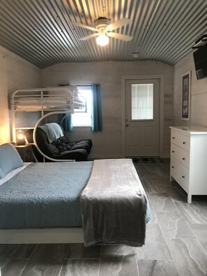 Free WiFi, bed sheets, wheelchair access