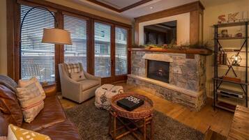 Smart TV, fireplace, books