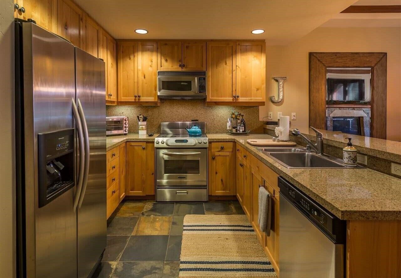 冰箱、微波炉、烤箱、炉灶