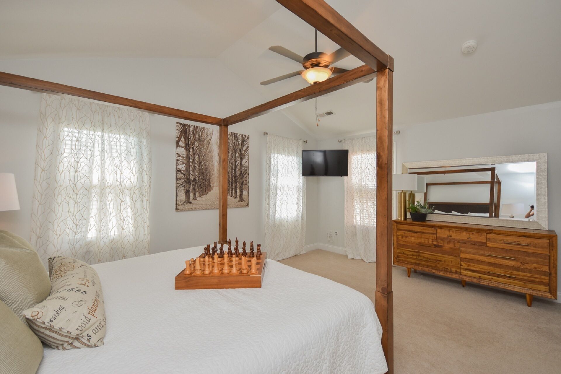 3 Schlafzimmer, Zimmersafe, Schreibtisch, Bügeleisen/Bügelbrett