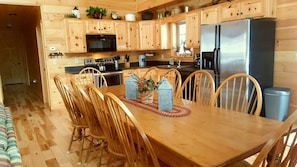 Fridge, microwave, oven, stovetop - First Lake Waterfront Home in Old Forge, New York (Old Forge)