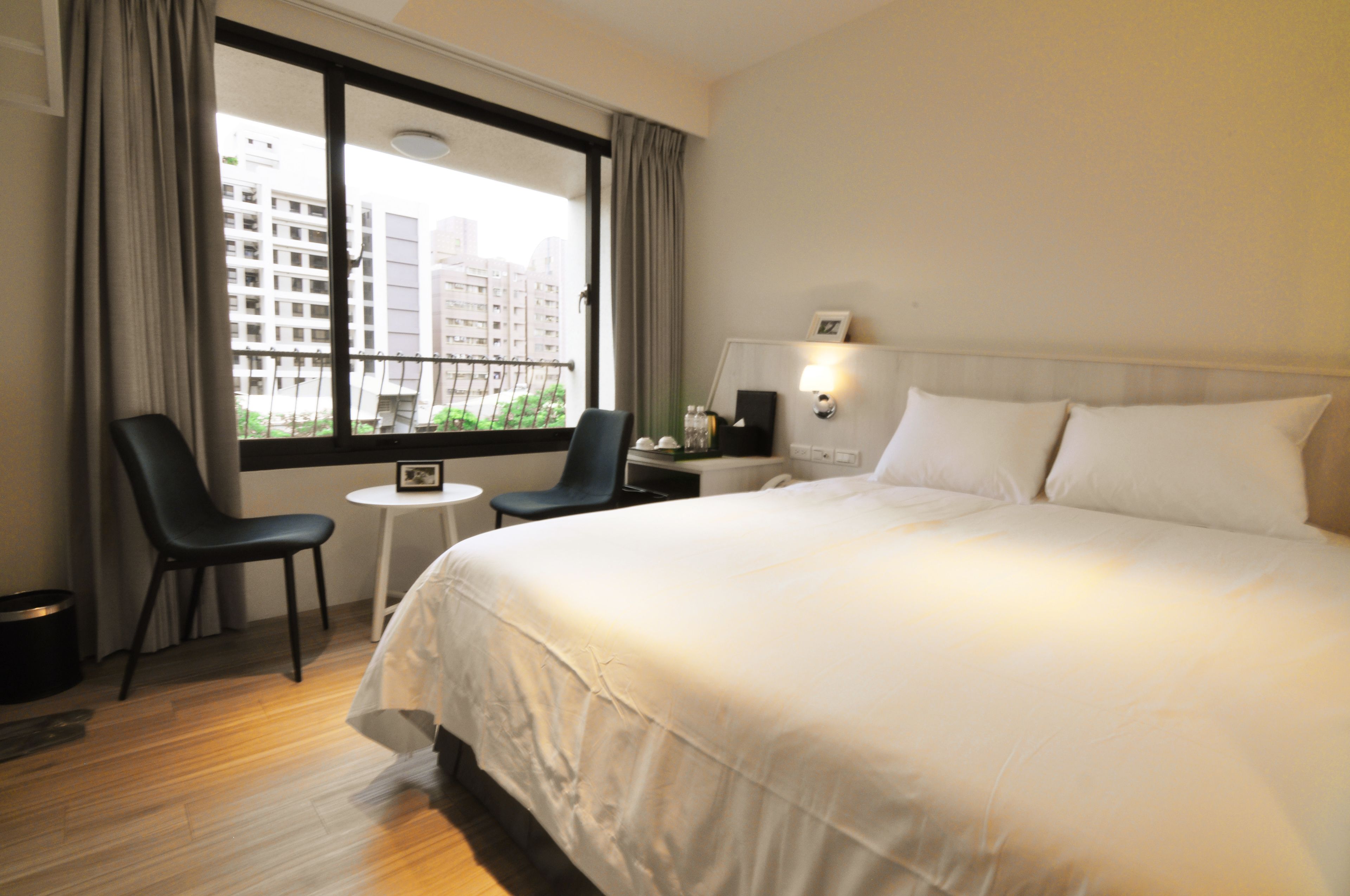 economy double room, non smoking | egyptian cotton sheets, premium bedding, blackout curtains