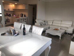 Luxury Apartment, 2 Bedrooms | Living room | Flat-screen TV - Haifa beach (Haifa)