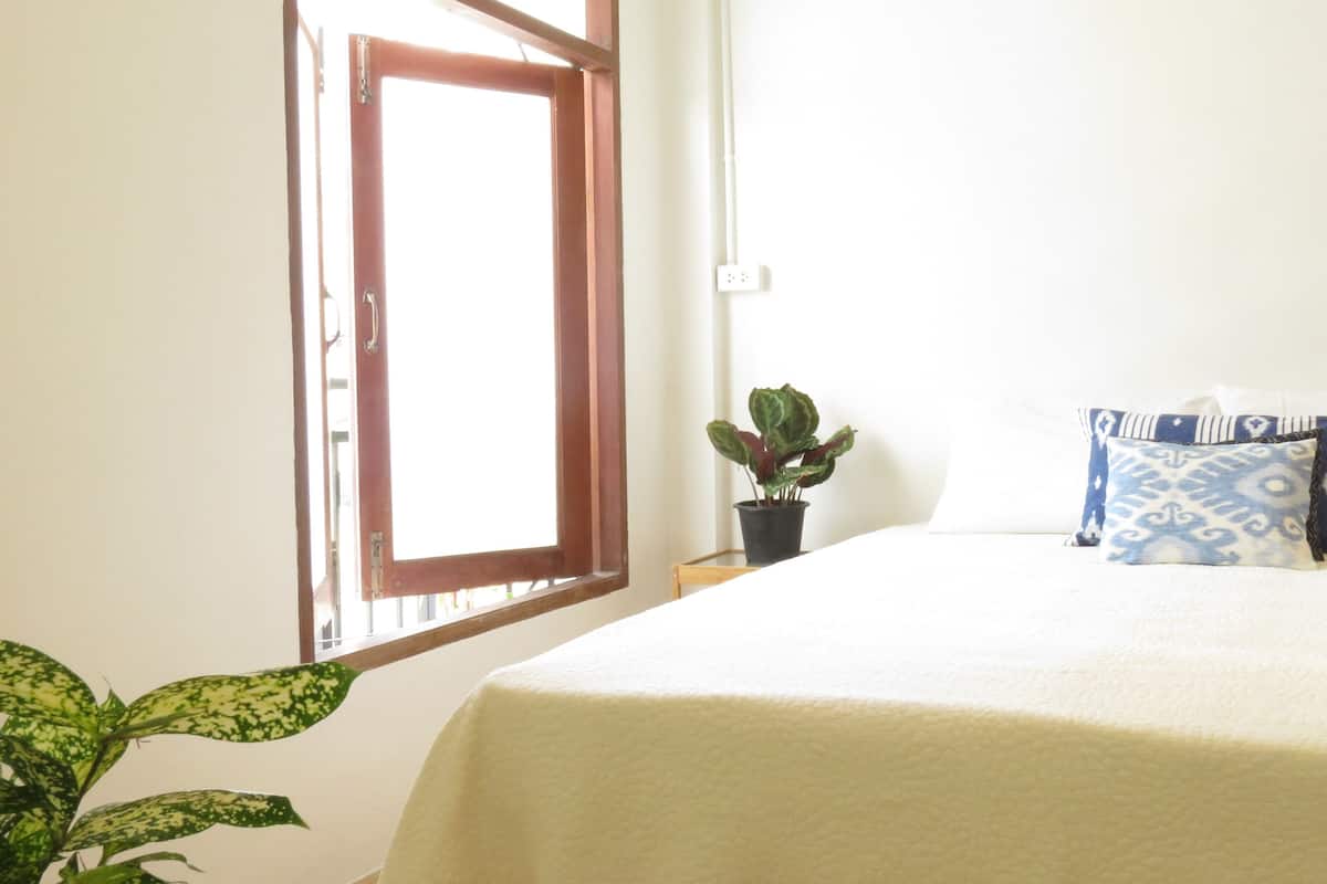Studio Deluks, kamar mandi pribadi | Wi-Fi gratis