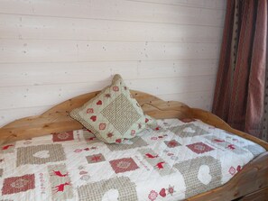 Bed sheets - Quiet studio with balcony, parking and pets allowed (Méribel)
