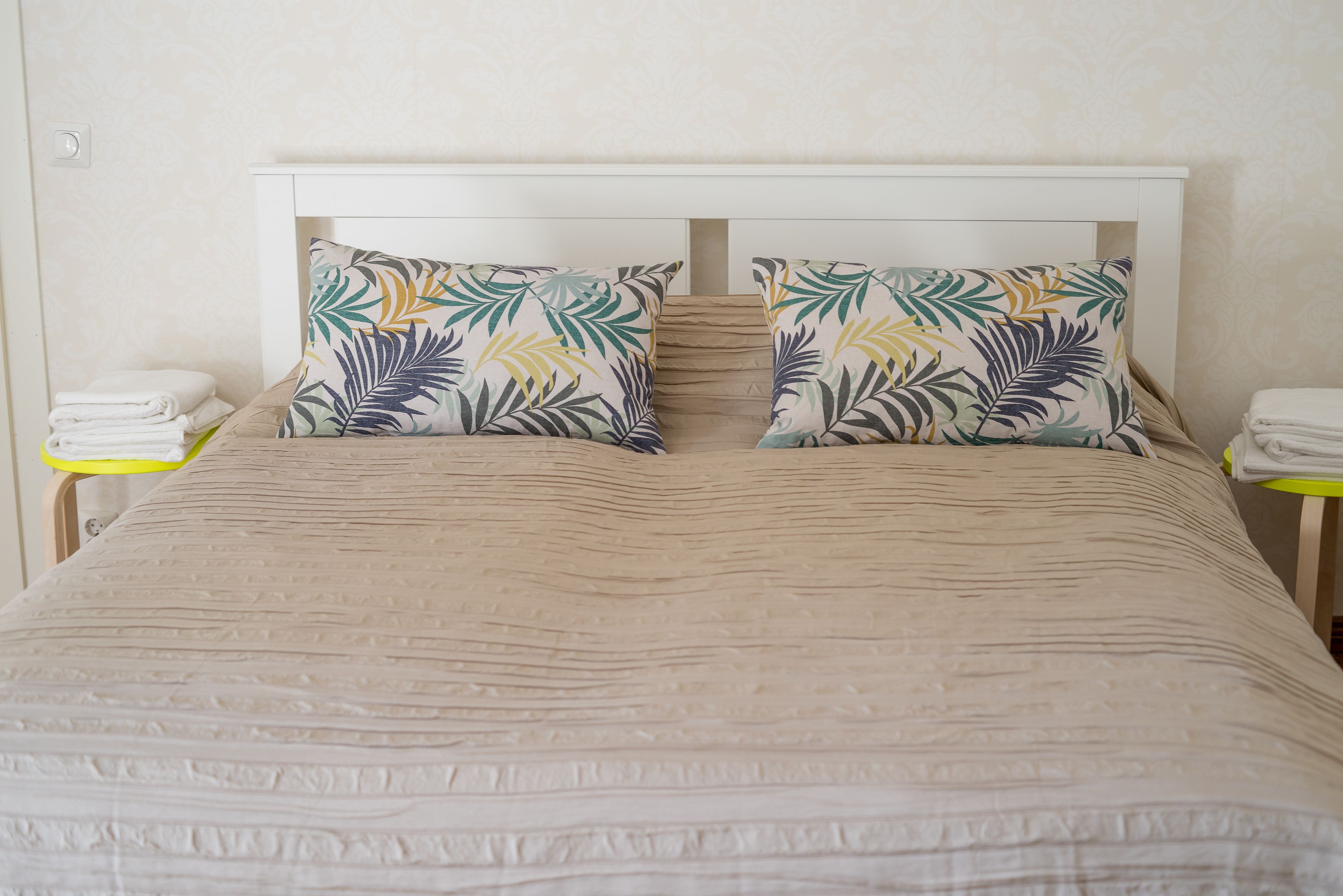 deluxe villa, 2 bedrooms, non smoking, sauna | individually decorated, blackout curtains, free wifi, bed sheets