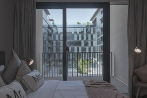 Room - FAM Living - City Walk Mall (Dubai)