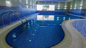 2 indoor pools, outdoor pool - Best Beach Hostel (Dubai)