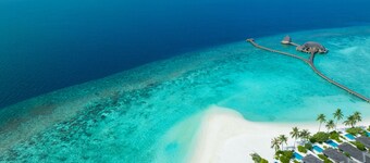 Emerald Faarufushi Resort & Spa