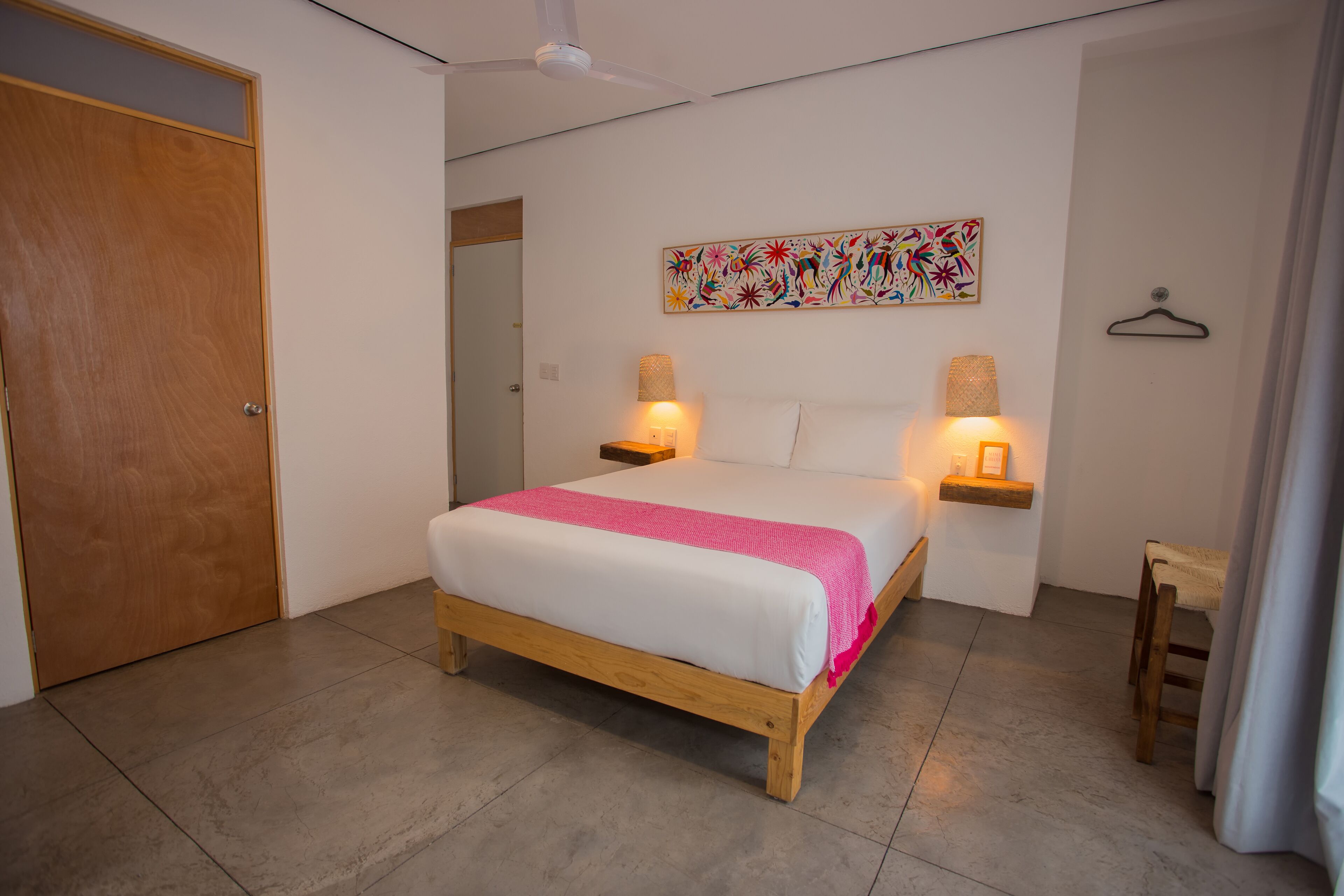 signature double room, 1 queen bed, non smoking | 1 bedroom, blackout curtains, soundproofing, iron/ironing board
