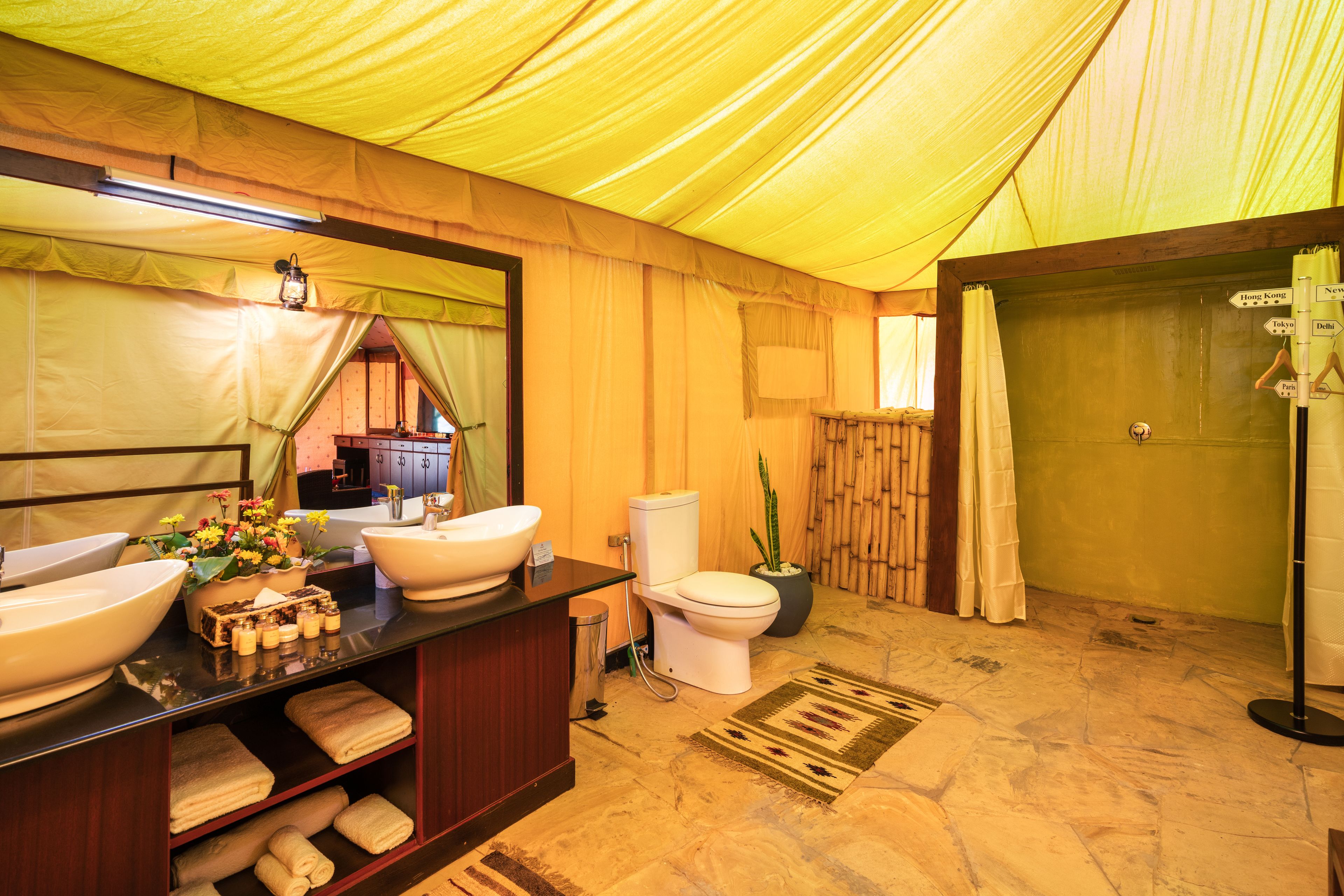 family suite, balcony, garden view | bathroom | shower, free toiletries, hair dryer, towels