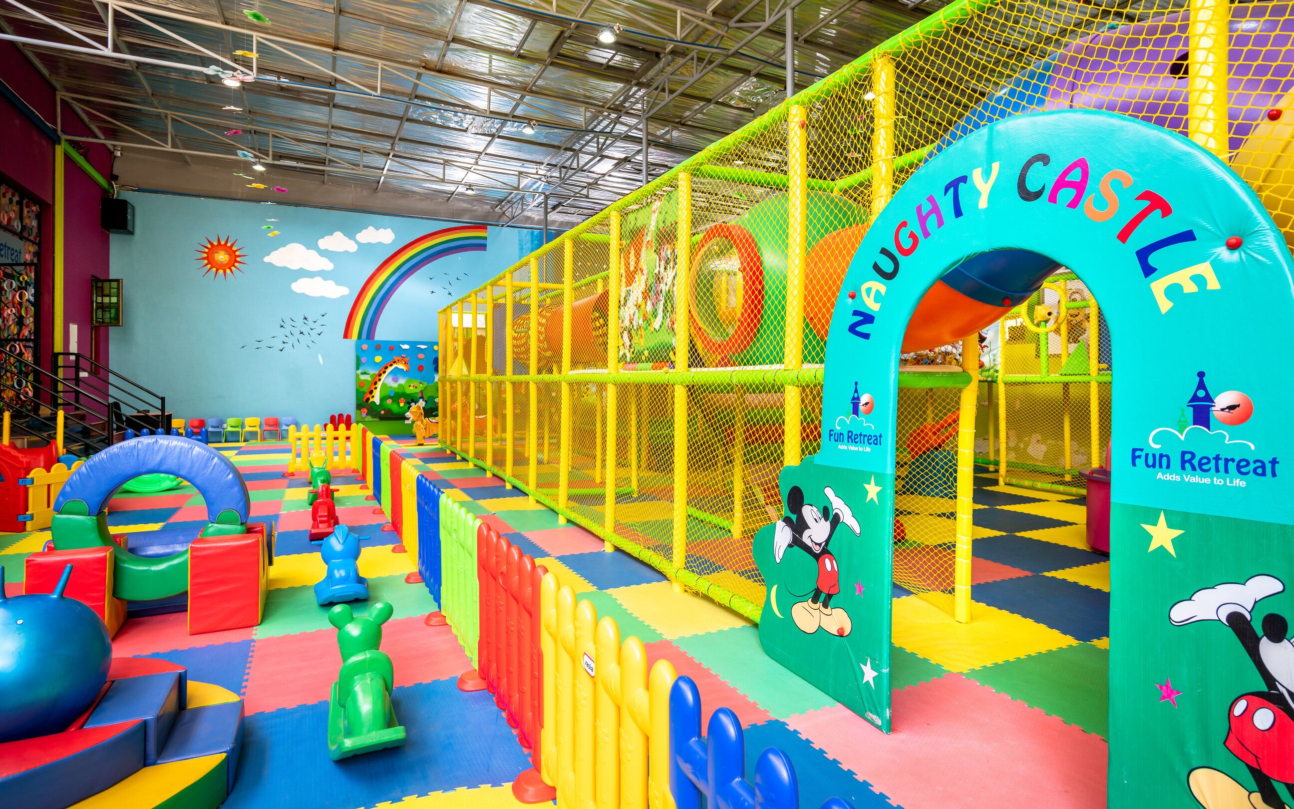 Children’s play area – indoor