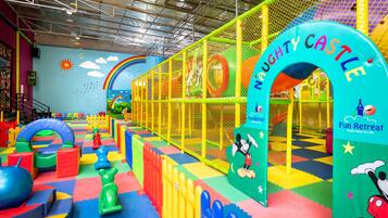 Children’s play area – indoor